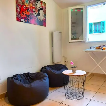 Opera Apartment Toulon
